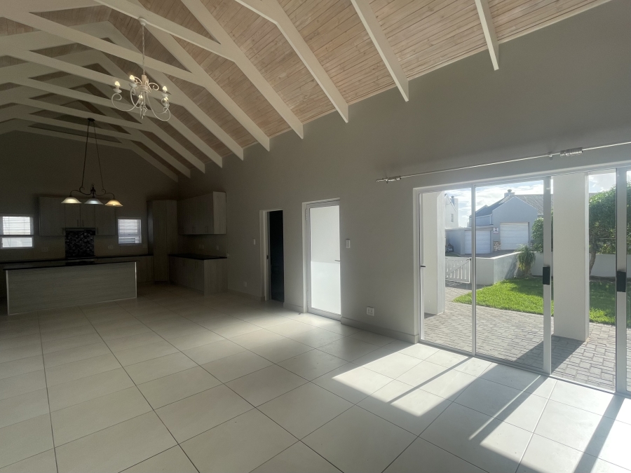 3 Bedroom Property for Sale in Laguna Sands Western Cape